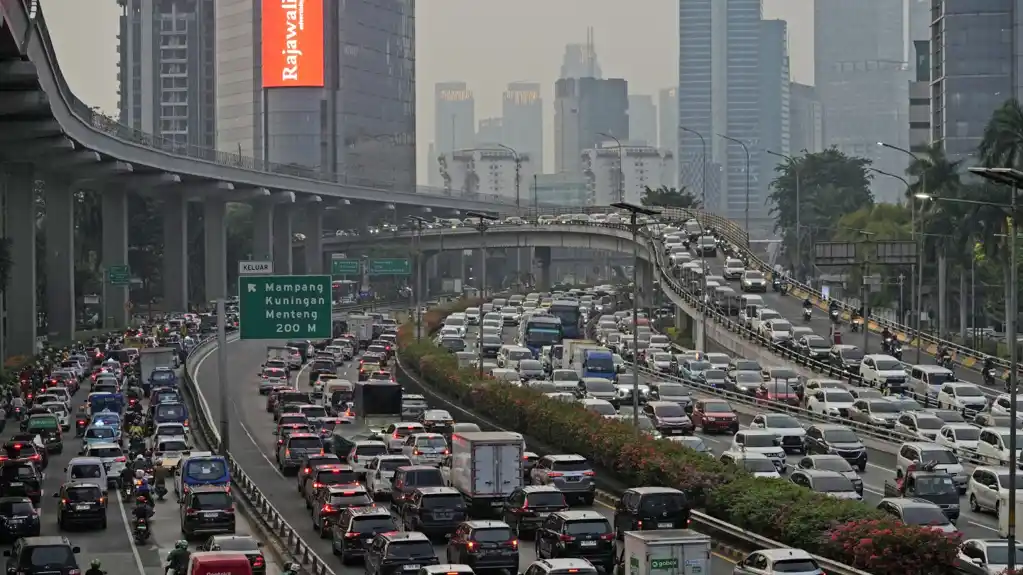 Kako automobilski saobraćaj utiče na raznovrsnost gljivica u vazduhu?