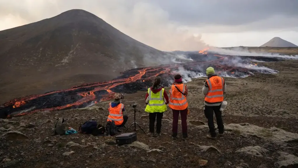 Vanredna situacija na Islandu zbog moguće erupcije vulkana Fagradalsfjal