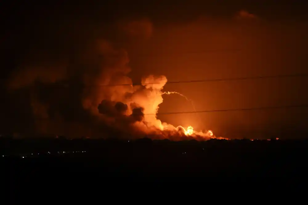 Evakuacije iz Gaze obustavljene jer palestinski predsednik vrši pritisak na SAD za prekid vatre