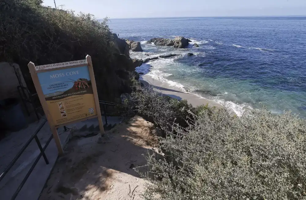 Izlivanje kanalizacije zatvorilo deo obale od 2 milje na plaži Laguna u Južnoj Kaliforniji