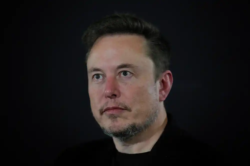 Elon Musk najavljuje integraciju startupa za veštačku inteligenciju xAI u platformu X