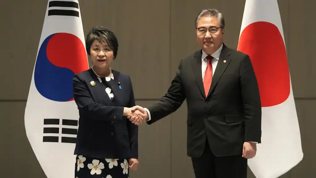 Diplomate Južne Koreje, Japana i Kine sastaju se kako bi ponovo pokrenuli trilateralni samit