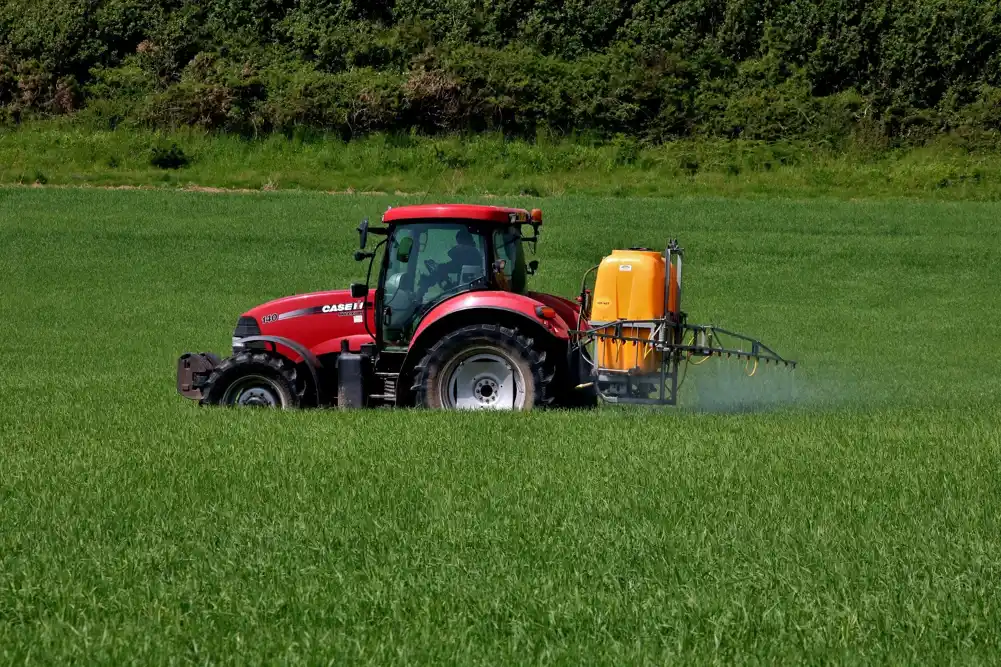 Studija otkriva povezanost između izloženosti insekticidima i niže koncentracije sperme kod odraslih muškaraca