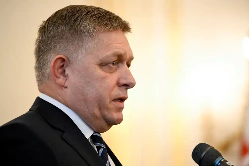 Premijer Slovačke Robert Fico nije životno ugrožen