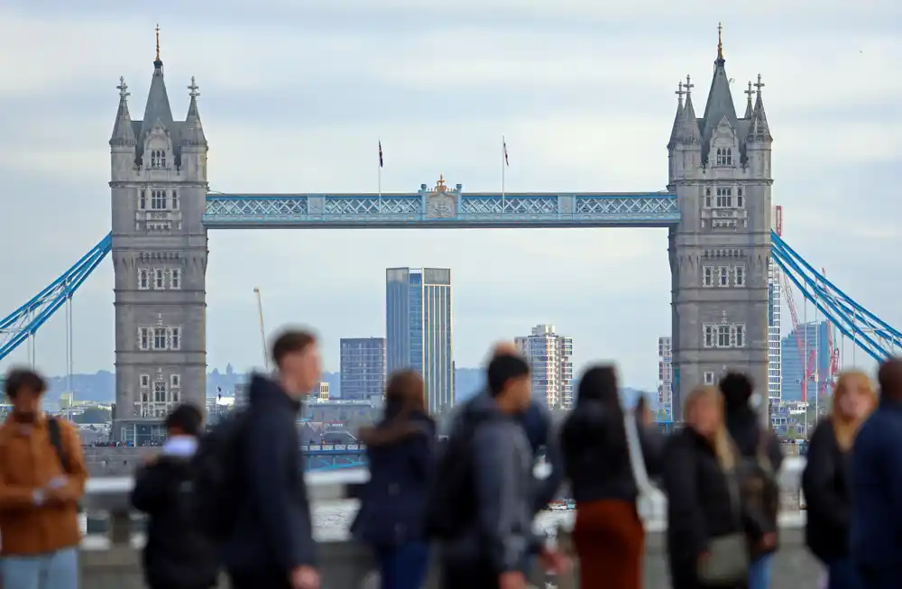 Sledeća vlada Velike Britanije će teško izbeći povećanje poreza