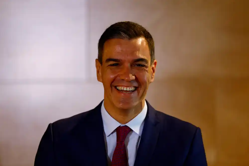 Sančes ostaje premijer Španije