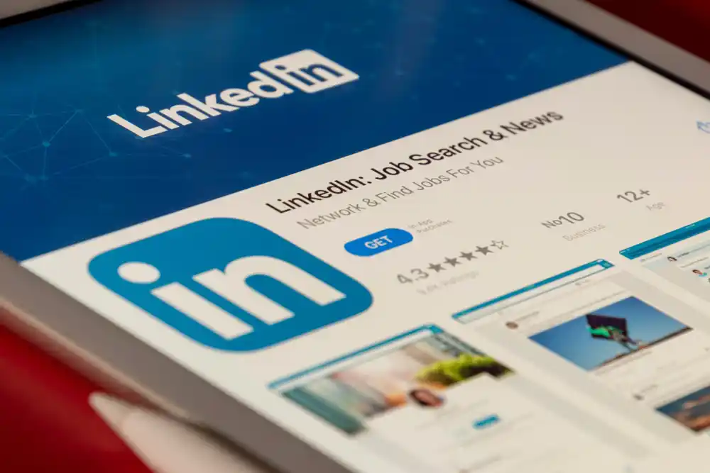 Studija otkriva da LinkedIn može izazvati osećaj sumnje u sebe