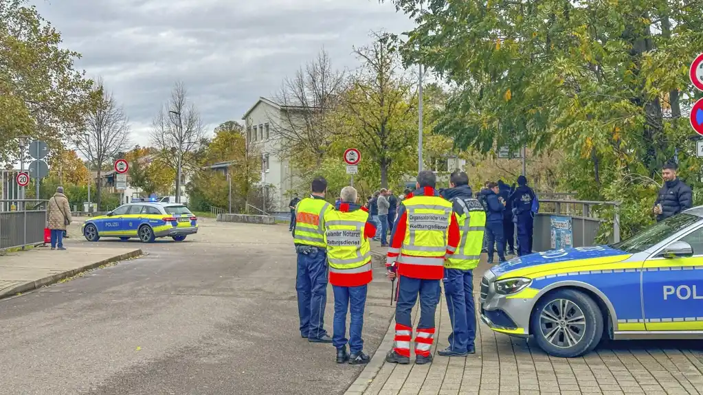 Petoro dece povređeno u napadu u školi u Nemačkoj