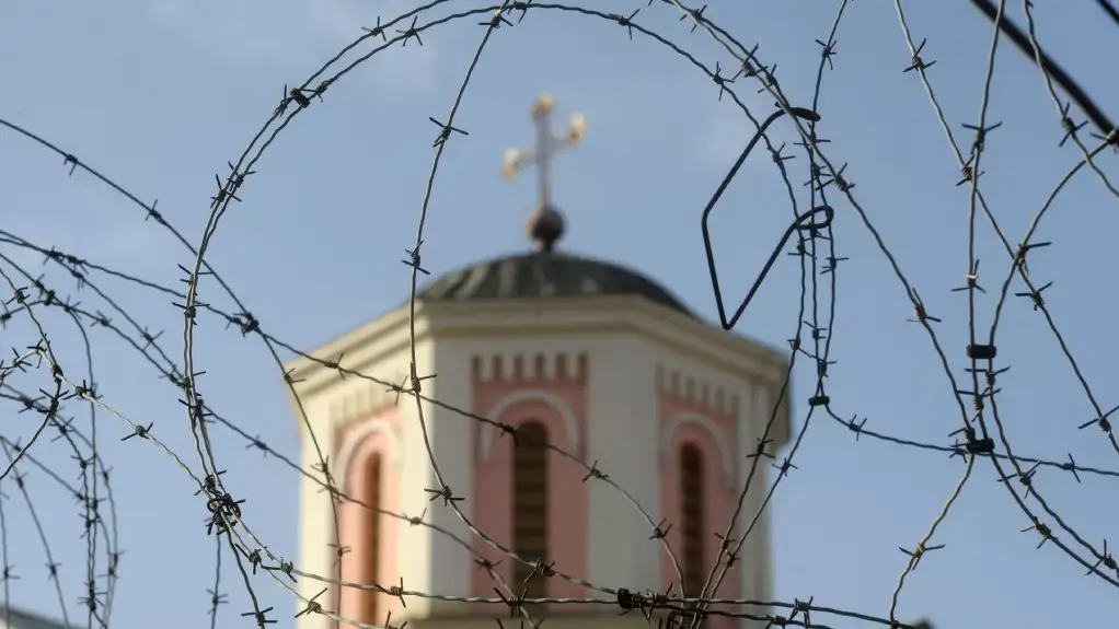 Kosovske vlasti preimenovale srpsku crkvu u katoličku i obnavljaju je bez saglasnosti SPC