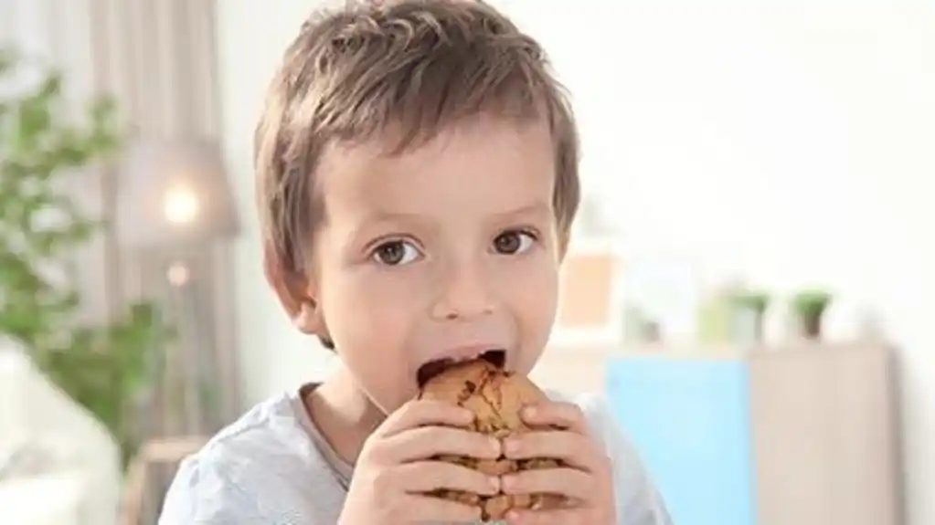 Roditelji ponekad sabotiraju zdravu ishranu svoje dece