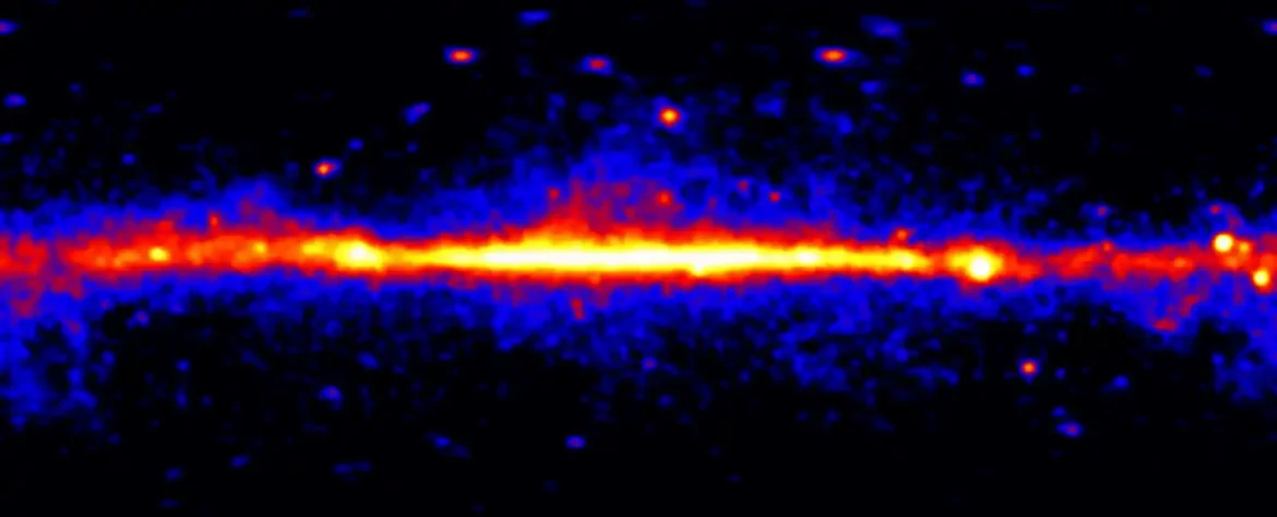 Neverovatan Timelapse otkriva nebo koje blista od gama zraka