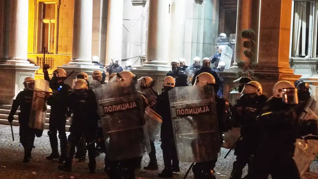 Više javno tužilaštvo u Beogradu potvrdilo zakonitost policijske reakcije na nasilje tokom protesta