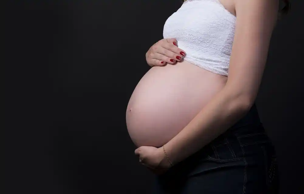 Trudnice izložene PFAS-u mogu biti izložene riziku od gojaznosti, bolesti srca kasnije u životu