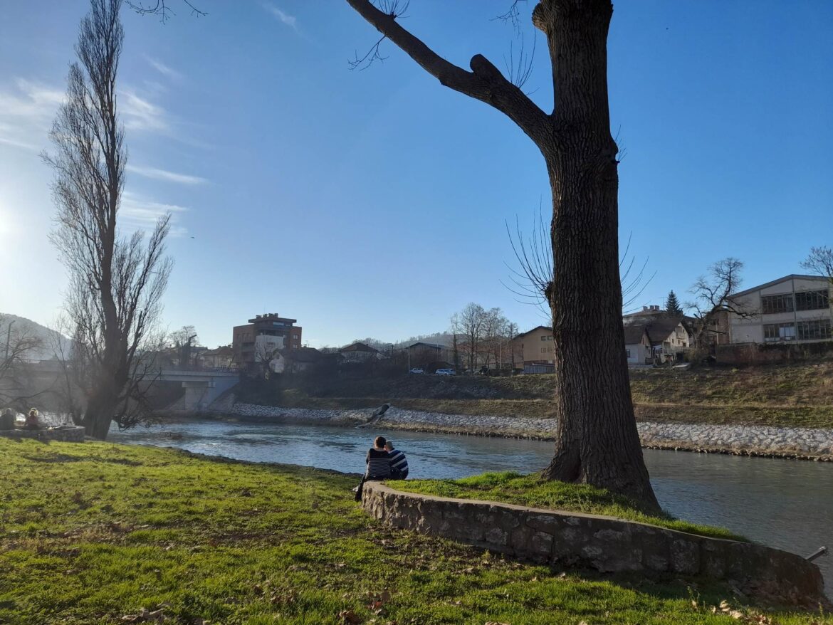 Do kraja dana pretežno sunčano, temperatura do 16 stepeni