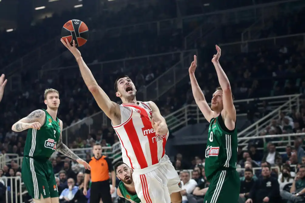 Loša partija košarkaša Crvene zvezde u porazu od Panatinaikosa