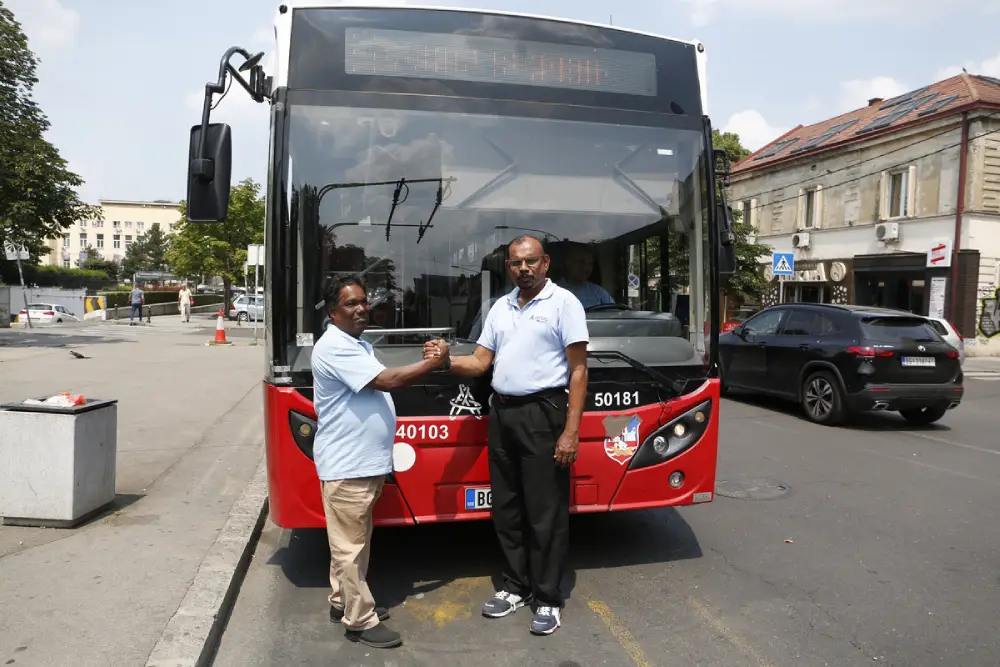 Strani vozači u beogradskim autobusima: Priča o prilagođavanju i nedostatku profesionalnih vozača