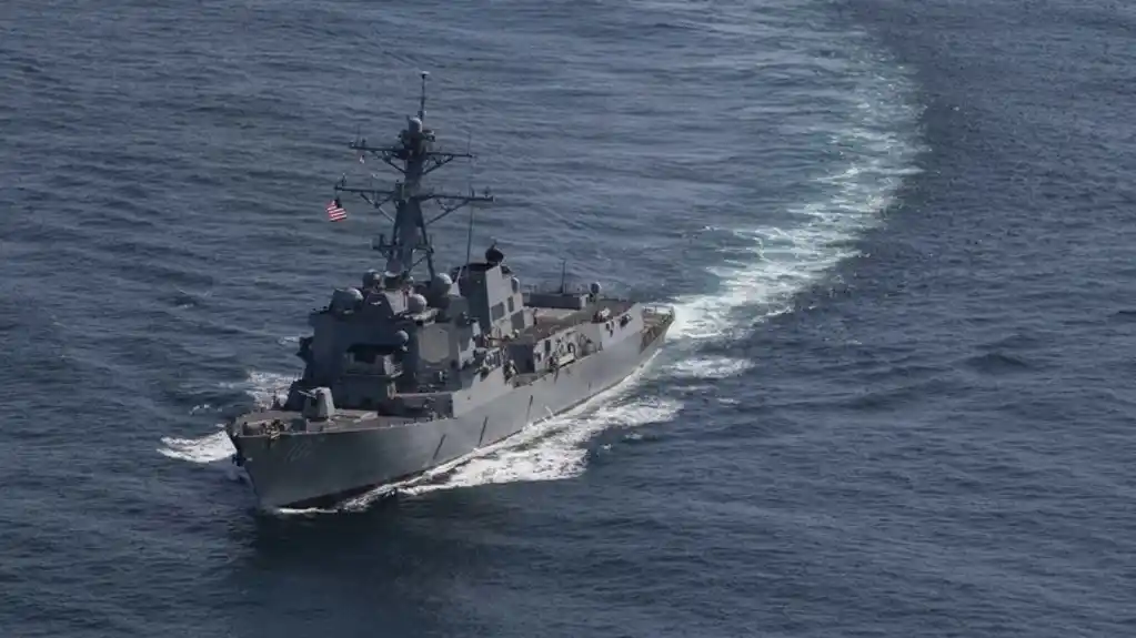 Huti tvrde da su se sukobili sa američkom mornaricom