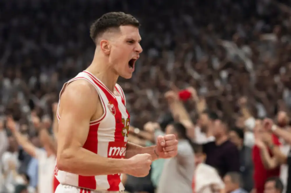 Crvena zvezda pobedila Valensiju i sačuvala šanse za plej-of u Evroligi