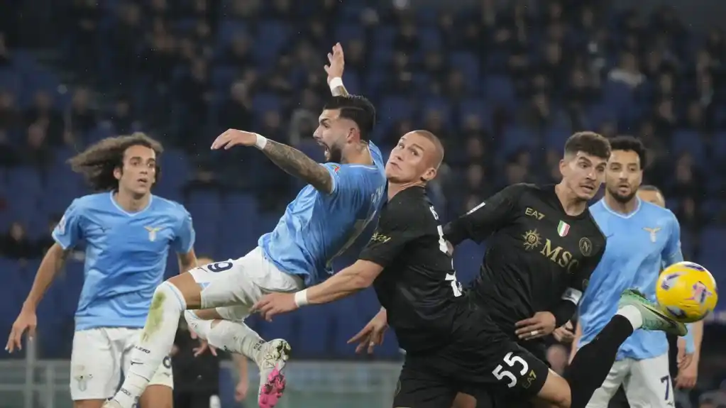 Lacio i Napoli remizirali 0:0, borba za četvrto mesto u Seriji A ostaje neizvesna