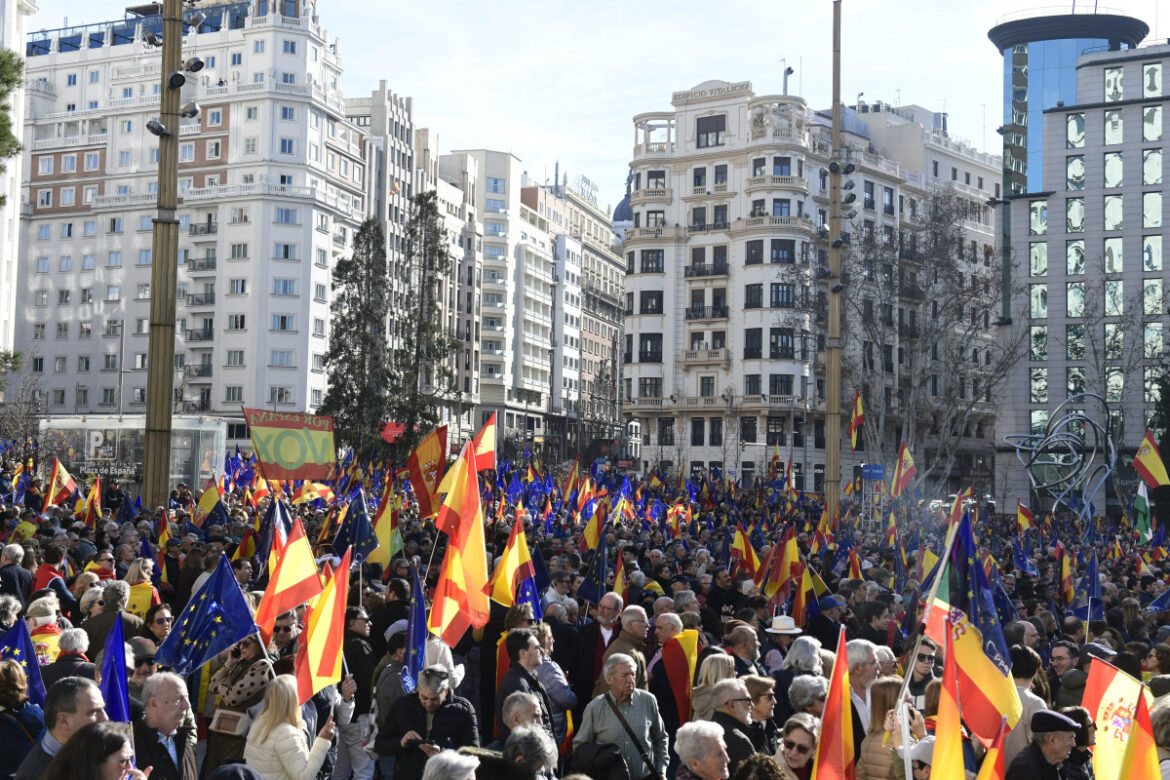 Demonstracije u Madridu protiv zakona o amnestiji katalonskih separatista