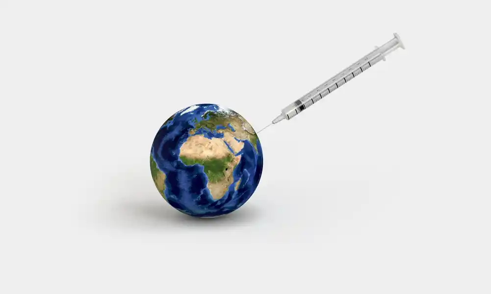 Pandemija donela novi izazov: Eksplozija teorija zavere o vakcinaciji na društvenim medijima