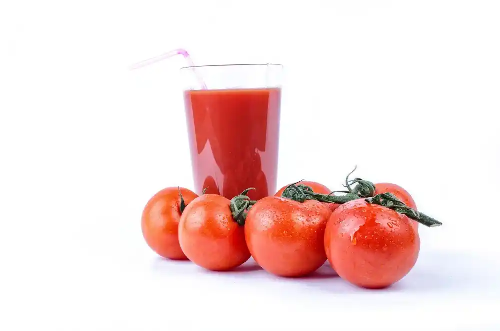 Studija otkriva da antimikrobna svojstva soka od paradajza mogu ubiti salmonelu