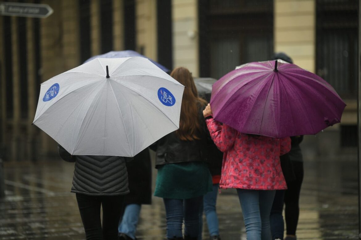 Danas oblačno sa mešovitim padavinama, temperatura do 7 stepeni