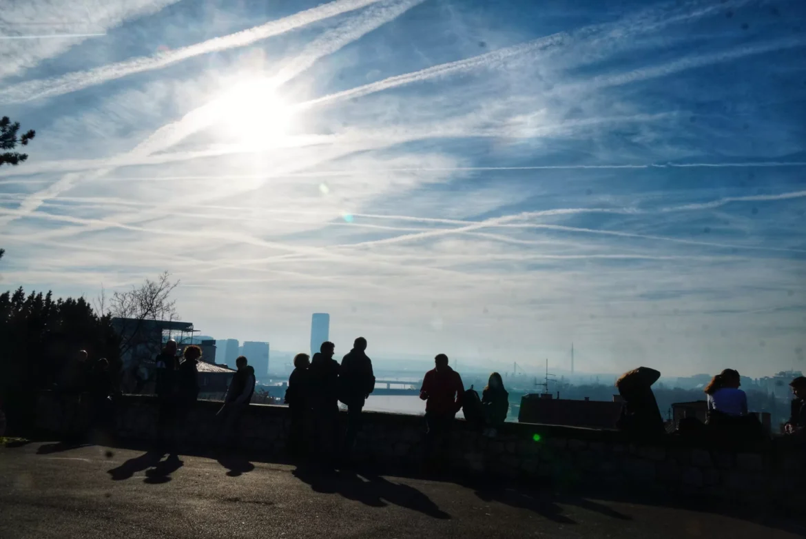 Danas umereno oblačno sa sunčanim intervalima, temperatura do 9 stepeni