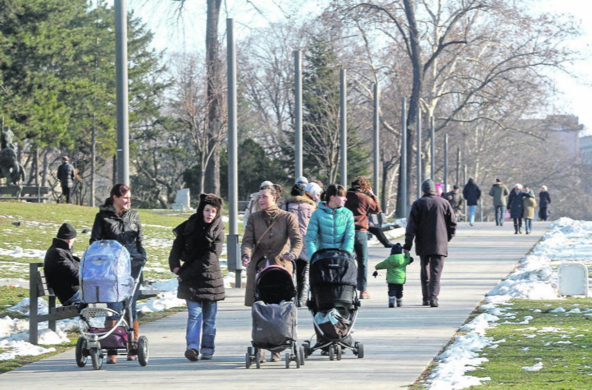 Danas preteno sunčano i hladno, temperatura do 6 stepeni