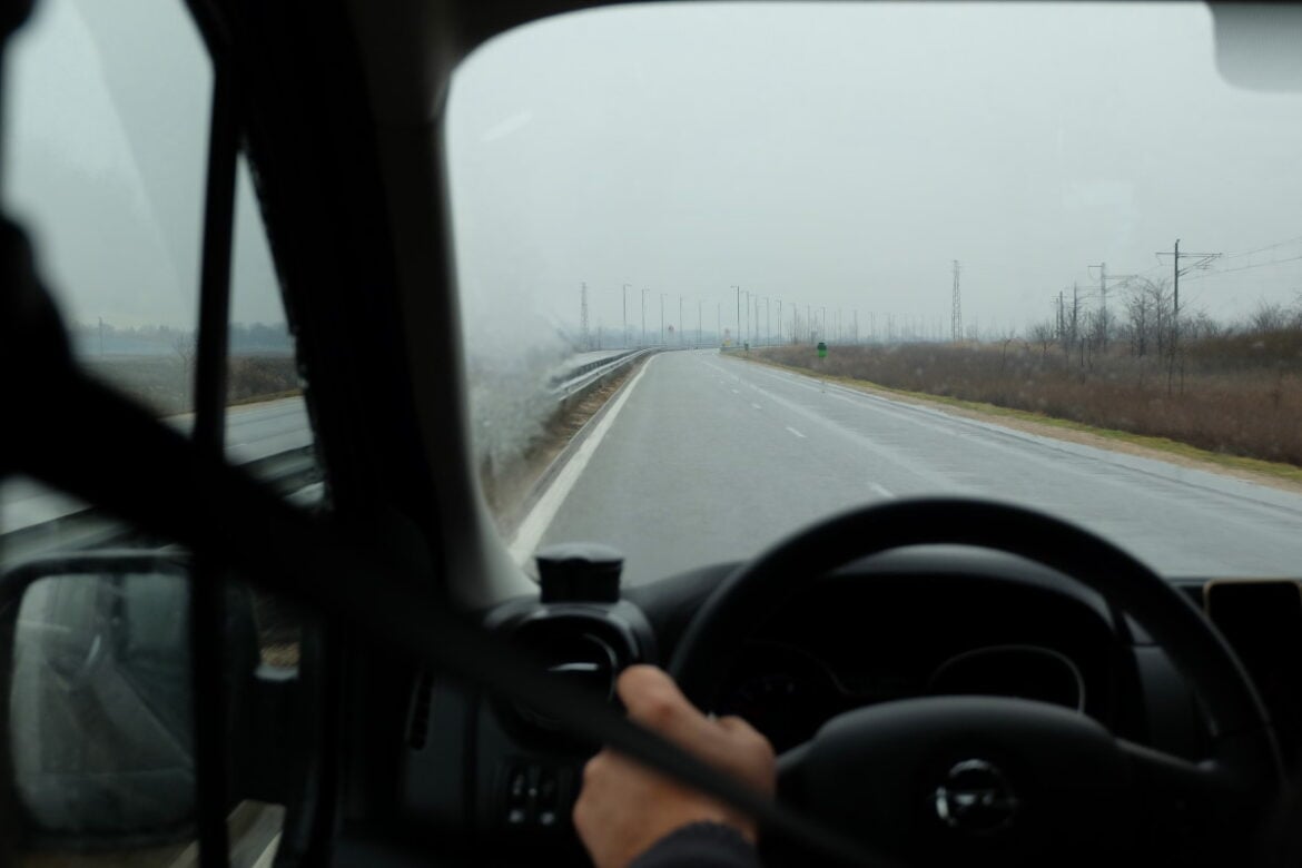 Moguća kiša, vozačima se savetuju oprez i sporija vožnja