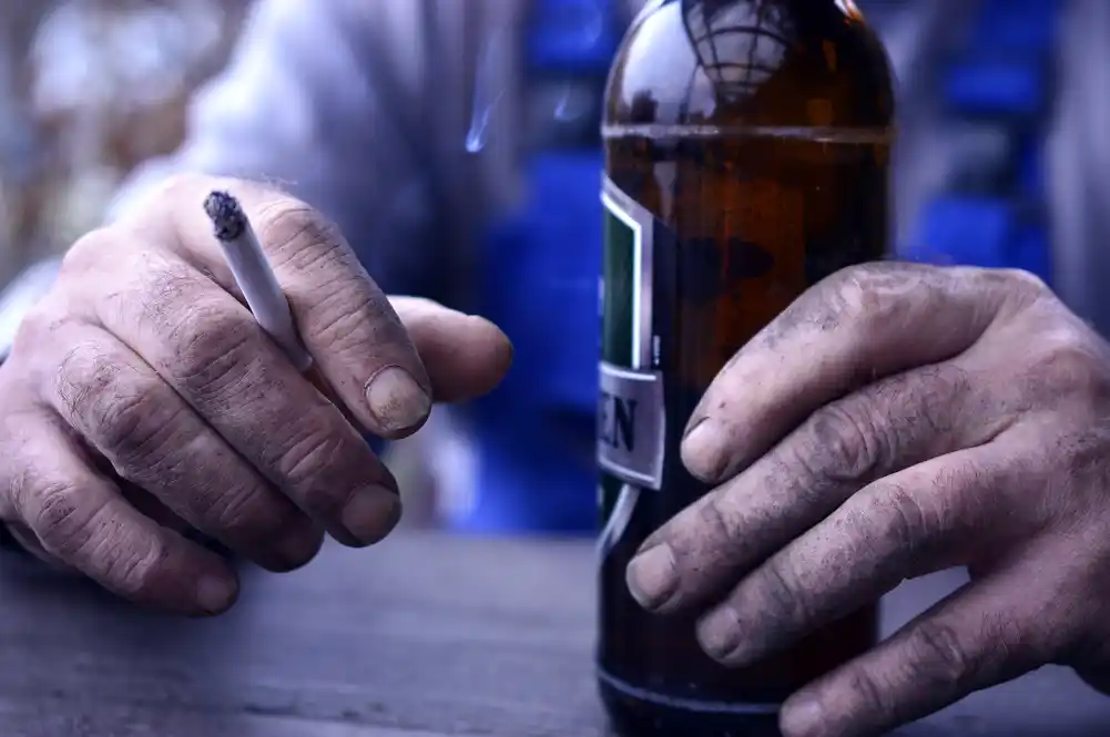 Kako stres utiče na želju za alkoholom