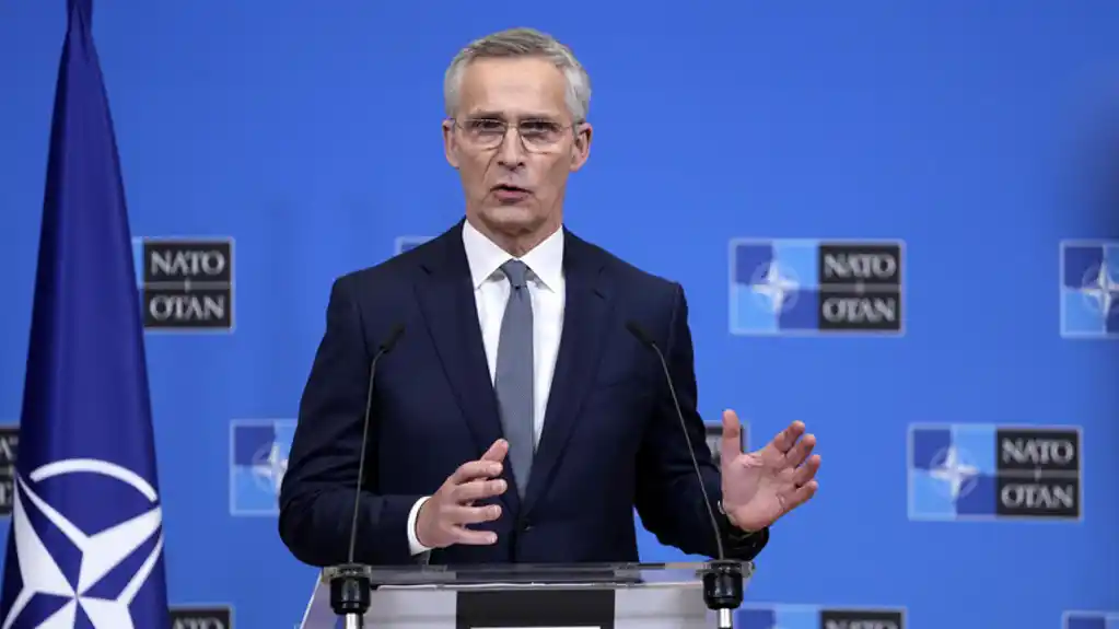 Stoltenberg pozvao na uzdržanost svih u regionu i dijalog Beograda i Prištine