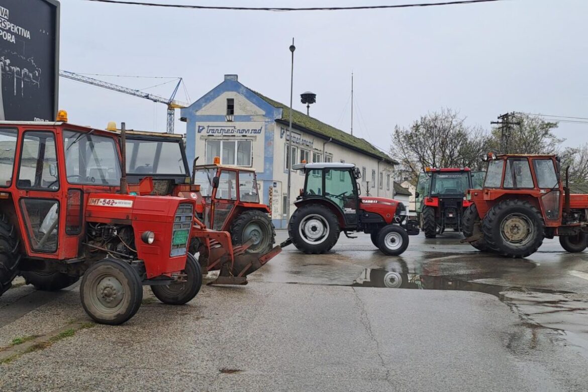 Poljoprivrednici pozvani na sastanak u Vladu Srbije