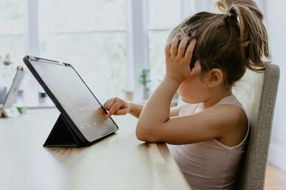 Potrebe za mentalnim zdravljem mladih sa jezičkim poremećajem se zanemaruju, kažu istraživači