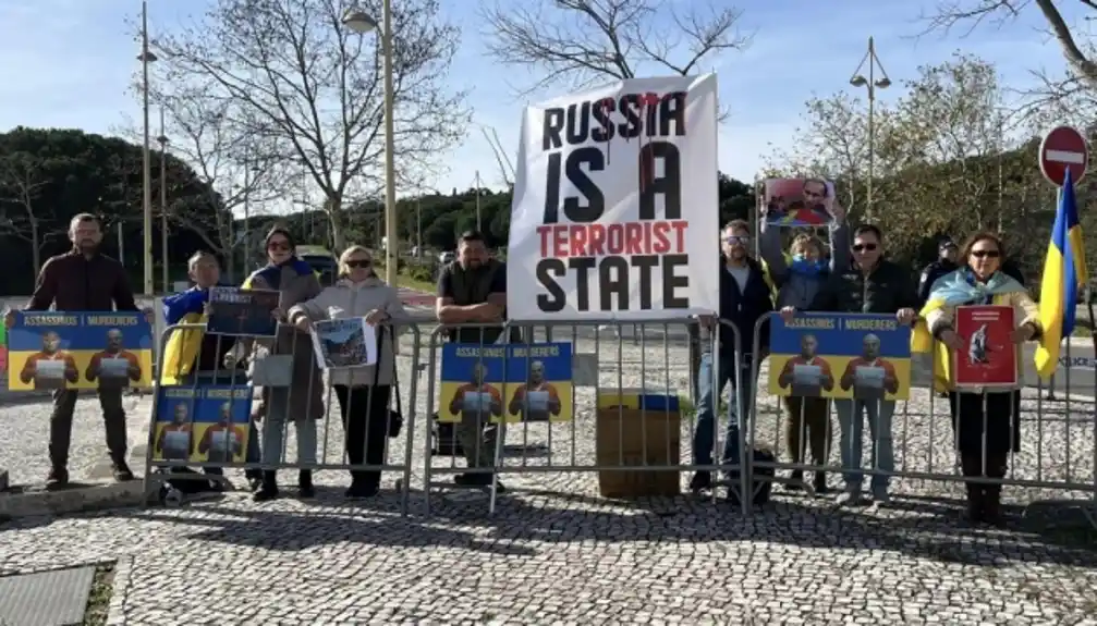 Ukrajinci održali miting u Lisabonu tokom konferencije o proširenju BRIKS-a