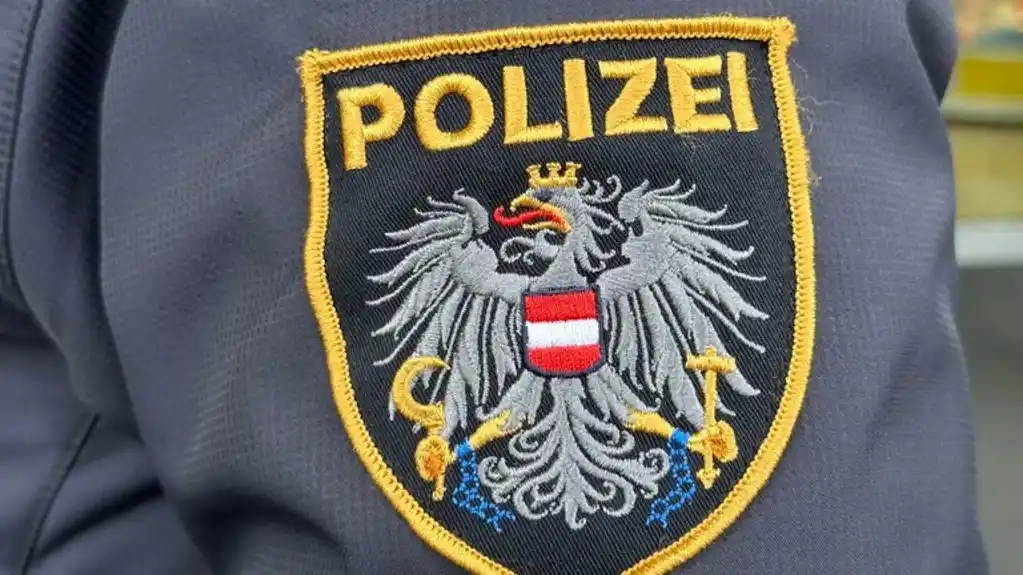 Policija u Austriji uhapsila devojčicu iz Crne Gore osumnjičenu da je planirala teroristički napad
