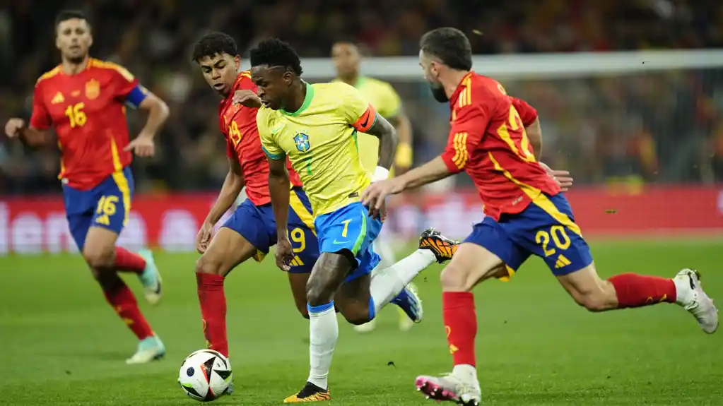 Brazil remizira 3-3 sa Španijom u prijateljskom meču protiv rasizma „One Skin“