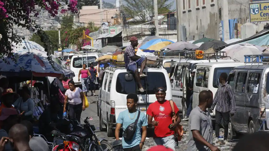 Premijer Haitija podneo ostavku, otvara se put za formiranje nove vlade
