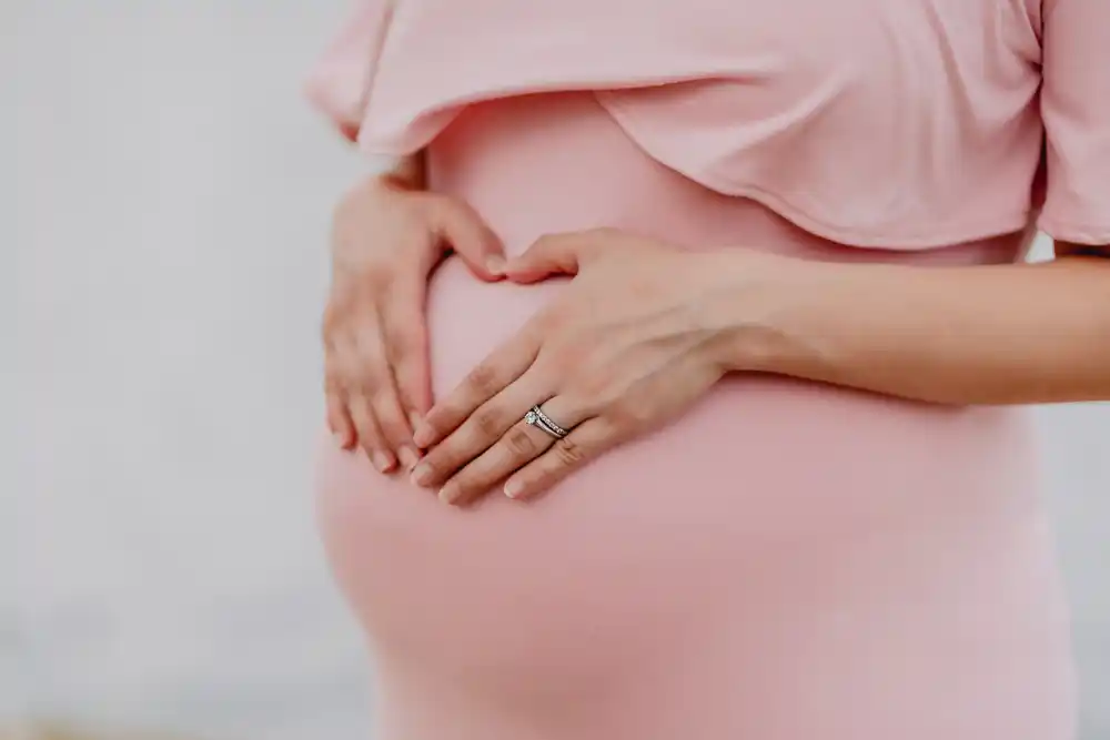 Pružaoci prenatalne nege moraju da znaju više o osnovnim uzrocima gojaznosti