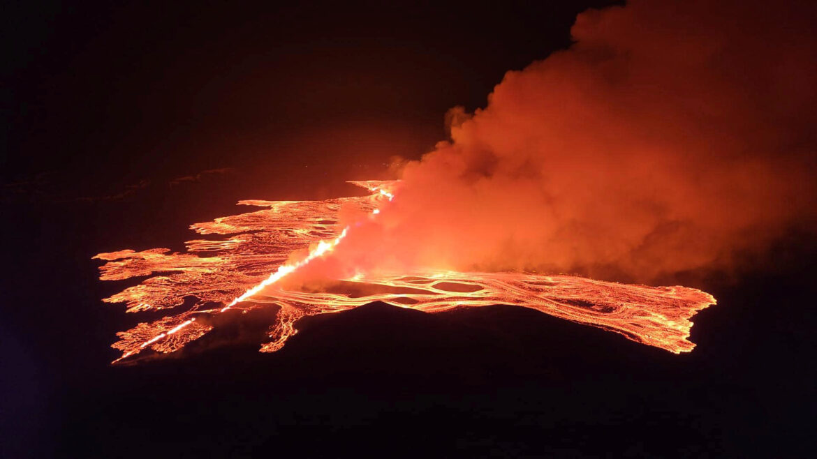 Erupcija vulkana na Islandu ponovo ugrozila grad Grindavik