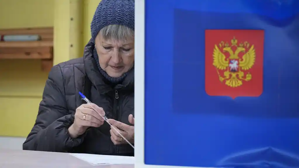 Vladimir Putin na putu ka još šest godina vlasti: Rusi glasaju na izborima bez pravog izbora
