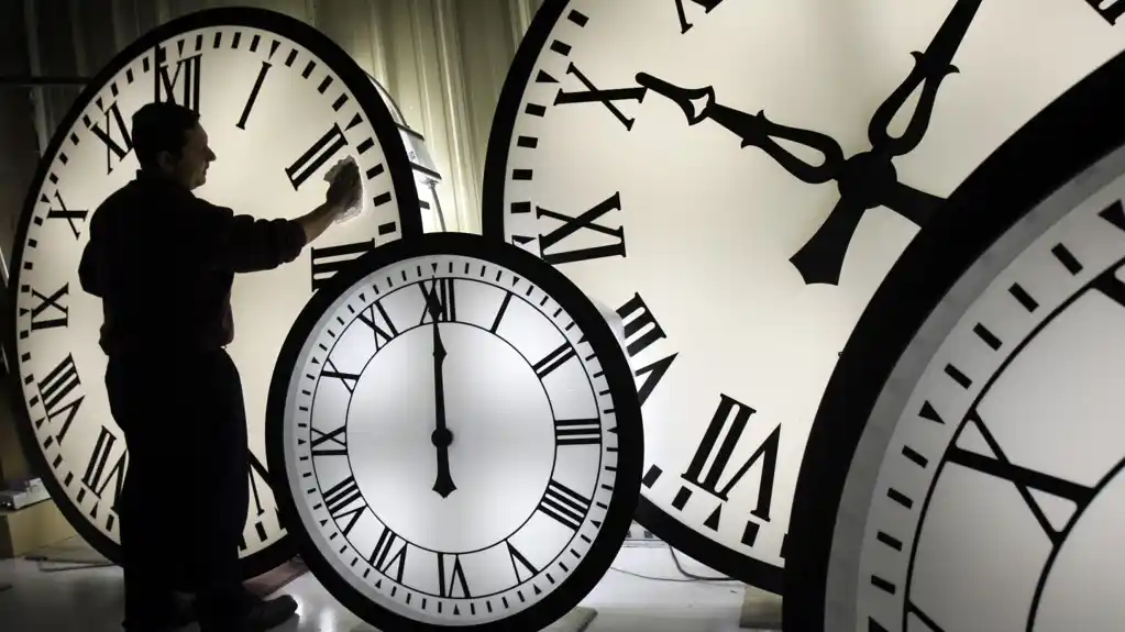 Letnje računanje vremena: Kada treba da pomerimo sat