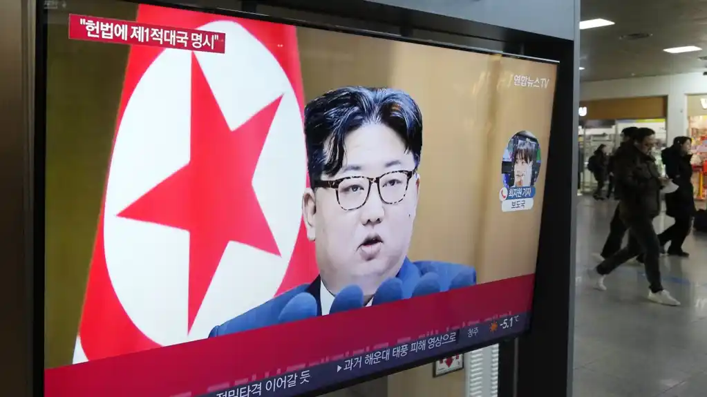 Severna Koreja kaže da Kim Džong Un nadgledao testove artiljerijskih sistema koji su gađali Seul