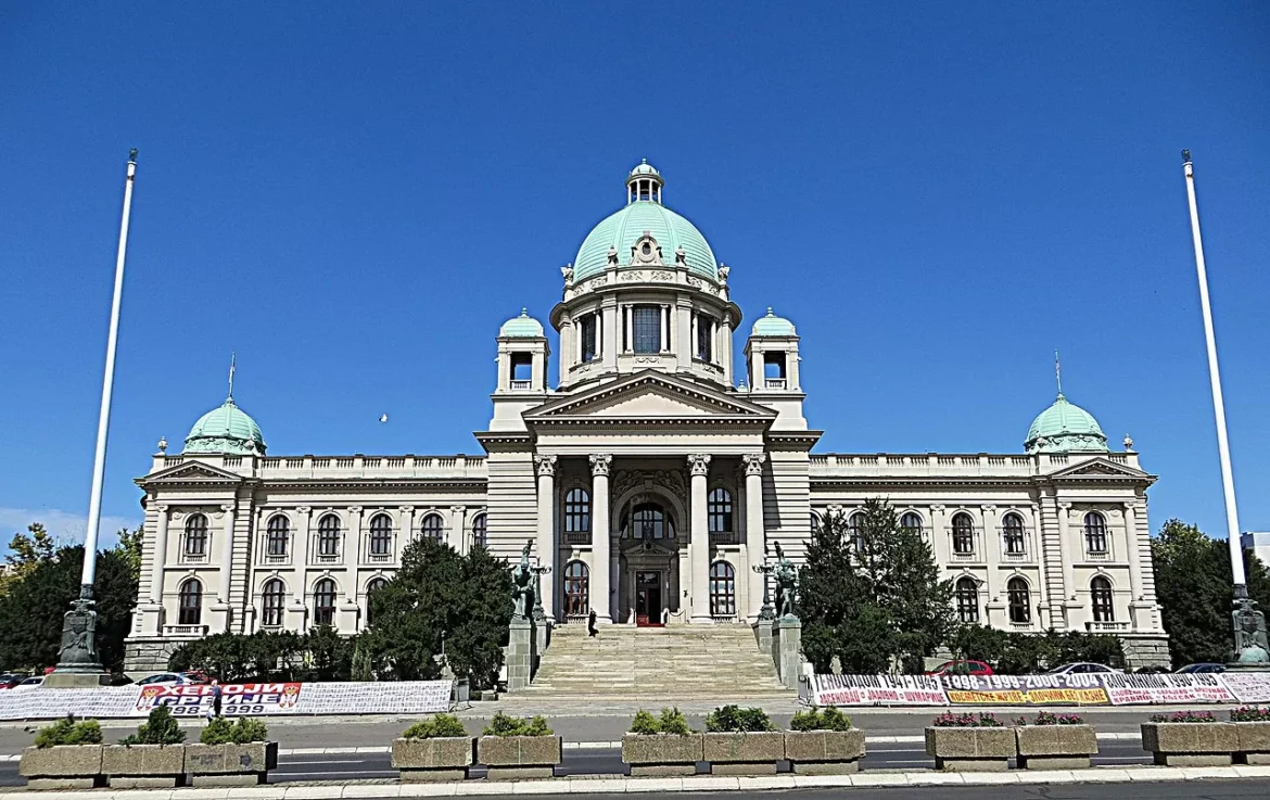 Skupština usvojila zakon kojim se omogućava da beogradski i lokalni izbori budu 2. juna