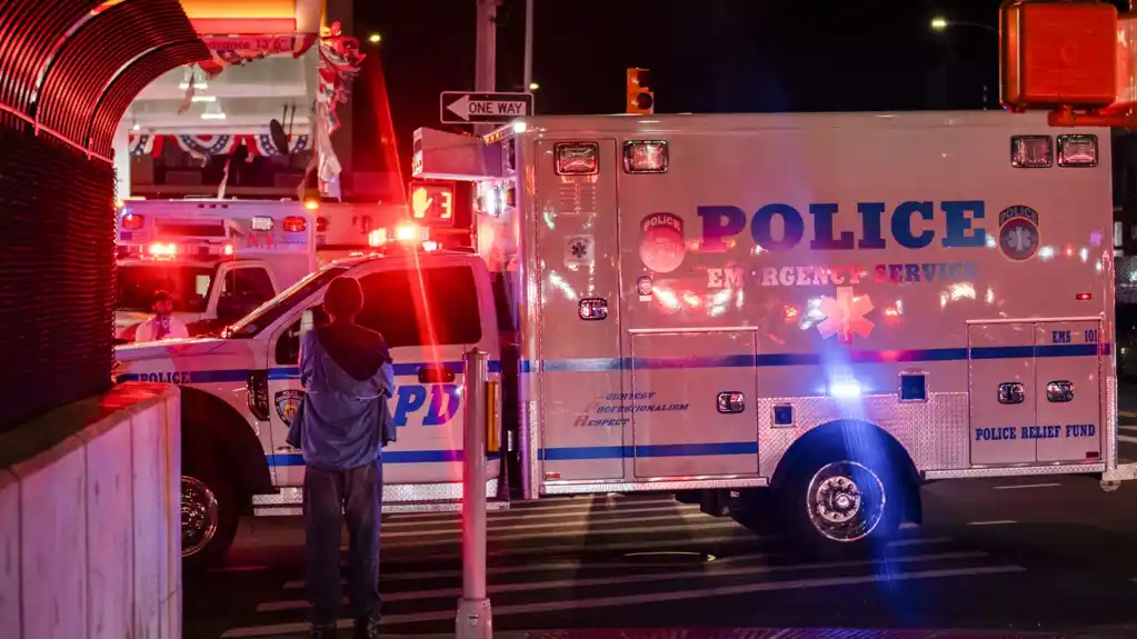 Tramp će prisustvovati bdenju ubijenog policajca njujorške policije