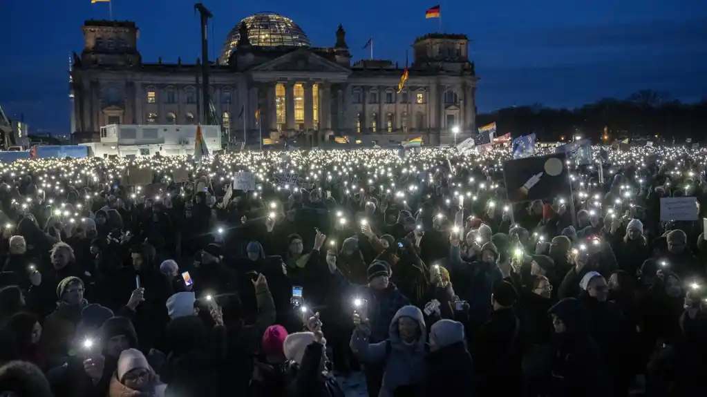 Nemci se bude protiv uspona krajnje desnice: Protesti protiv AfD-a privlače masovnu podršku