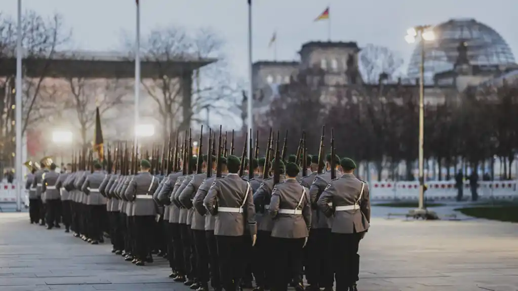 Većina Nemaca veruje da vojska ne može da ih brani