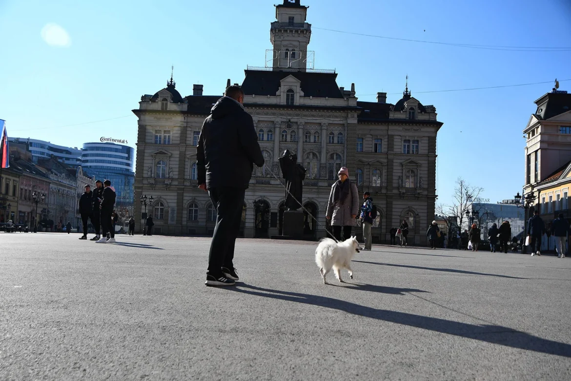 Danas promenljivo i vetrovito, temperatura do 22 stepena