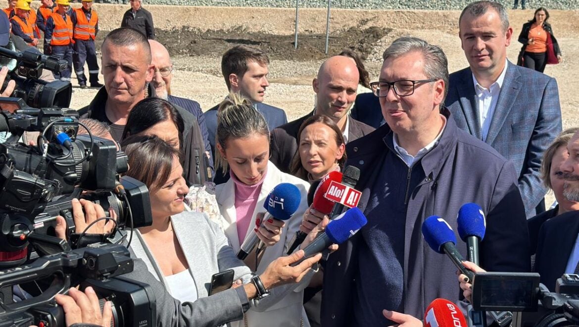 Vučić: Od EU 430 miliona evra na poklon za rekonstrukciju pruge Niš-Dimitrovgrad sa obilaznicom