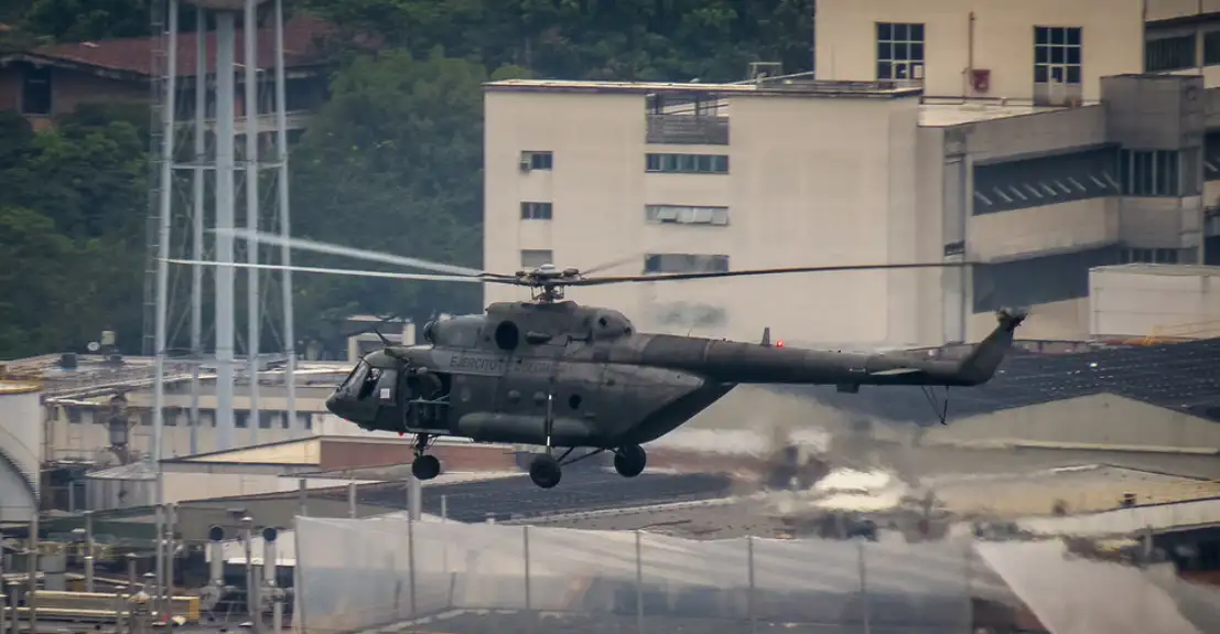 Helikopter kolumbijske vojske srušio se u ruralnoj oblasti na severu zemlje, poginulo 9 vojnika